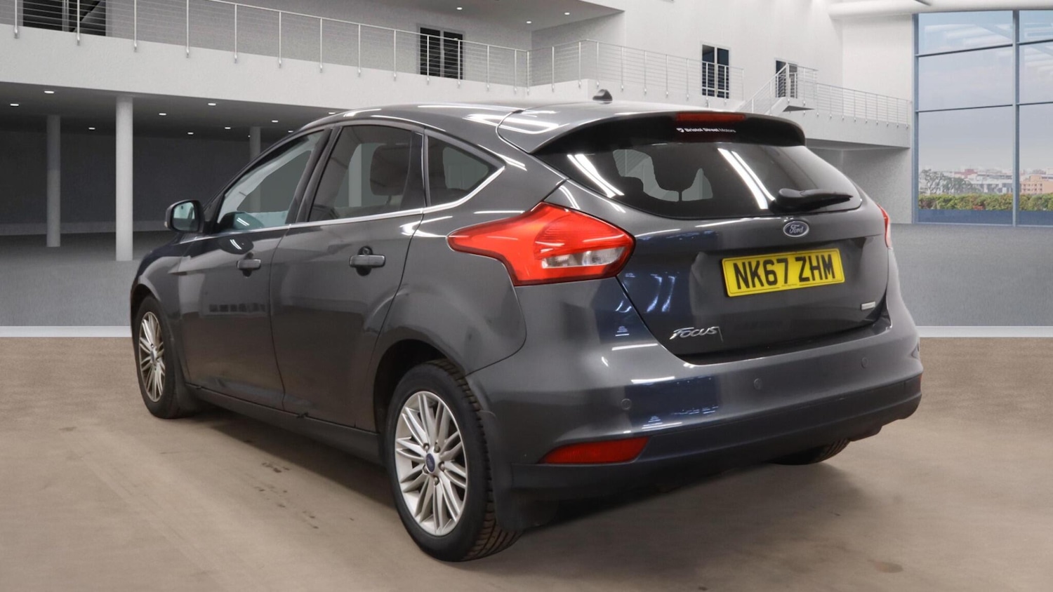 Used Ford Focus for sale - 77684200: Photo 2