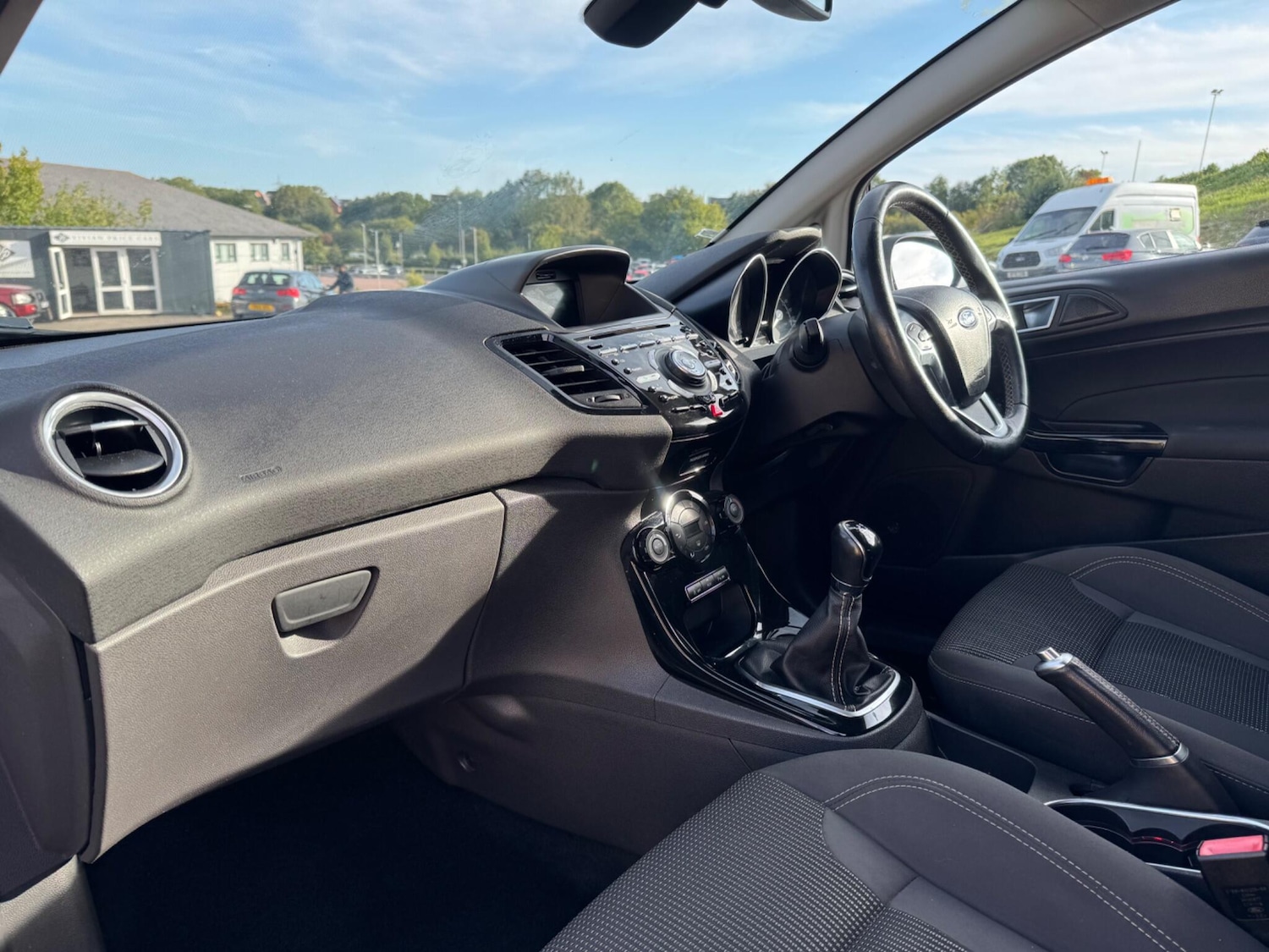 Used Ford Fiesta 2017 for sale - 75810191: Photo 10