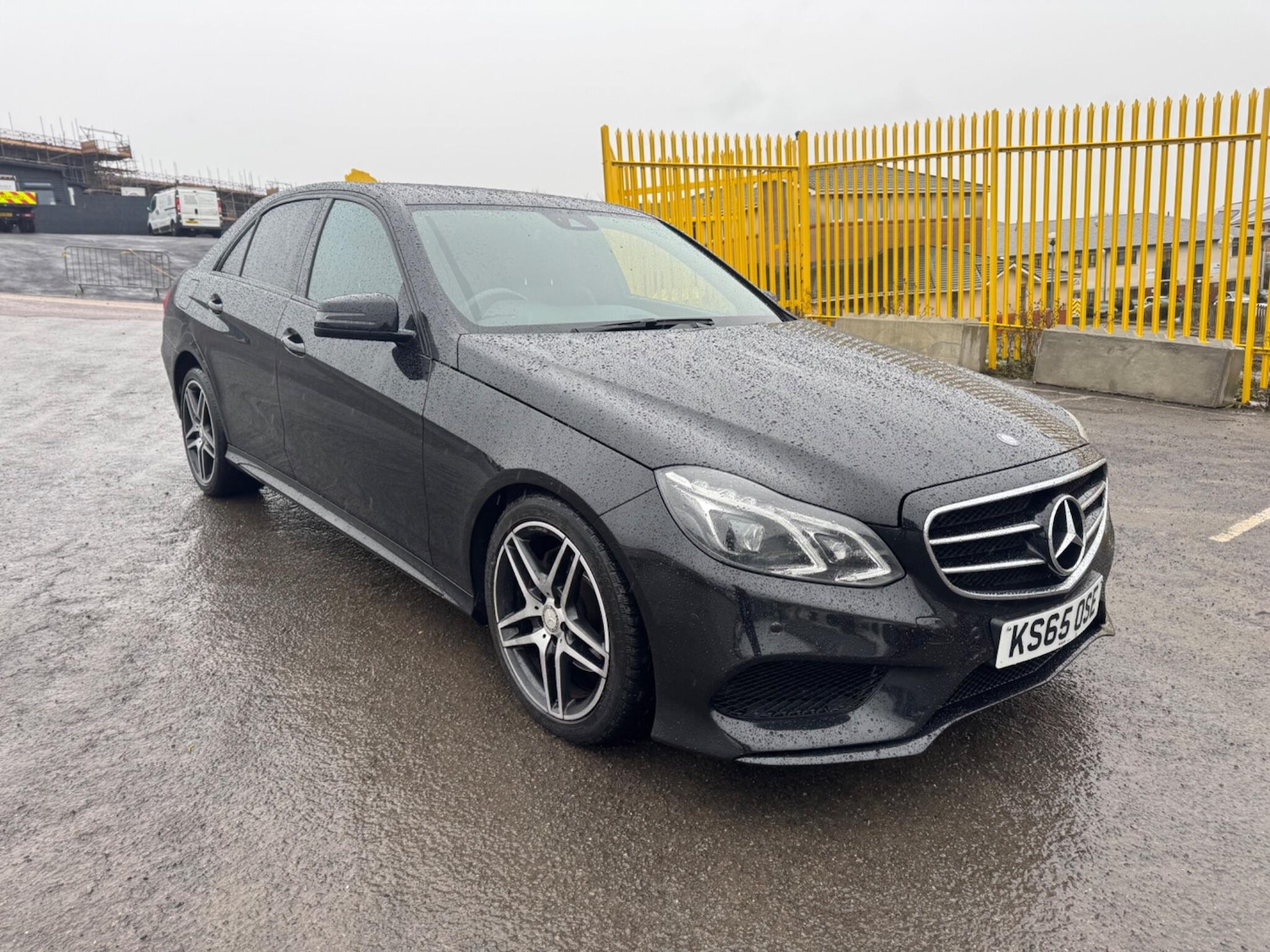 Used Mercedes-Benz E Class 2016 for sale - 76667150: Photo 4
