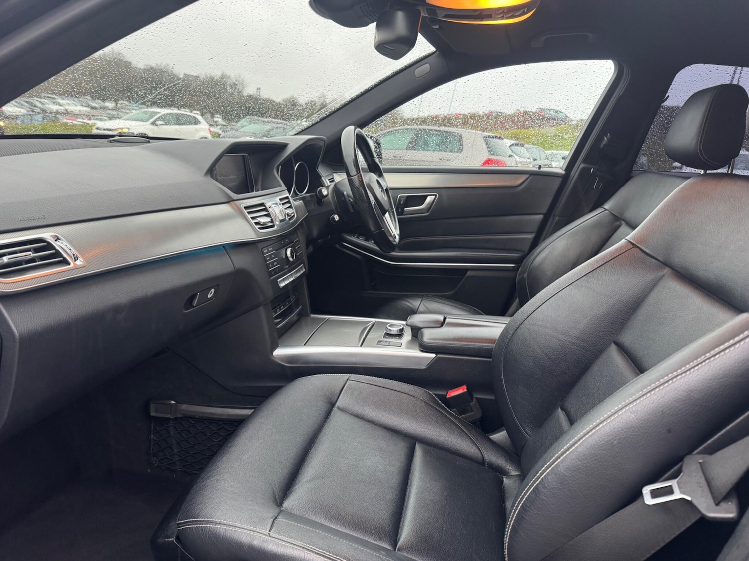 Used Mercedes-Benz E Class 2016 for sale - 76667150: Photo 8