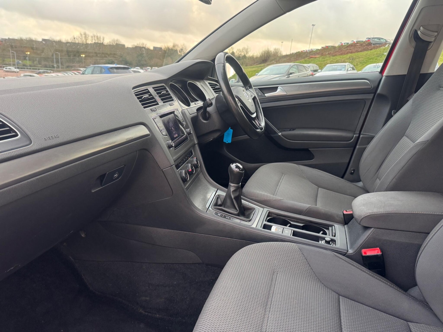 Used Volkswagen Golf 2013 for sale - 77320806: Photo 8