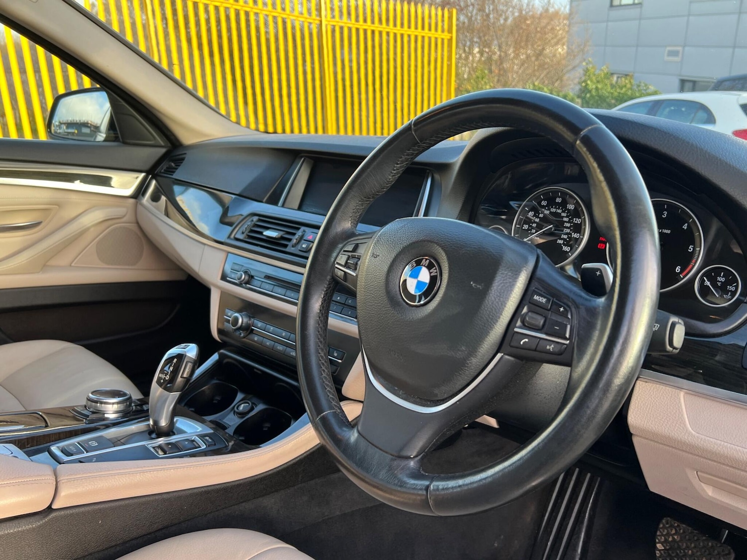 Used BMW 5 Series 2014 for sale - 75964794: Photo 12