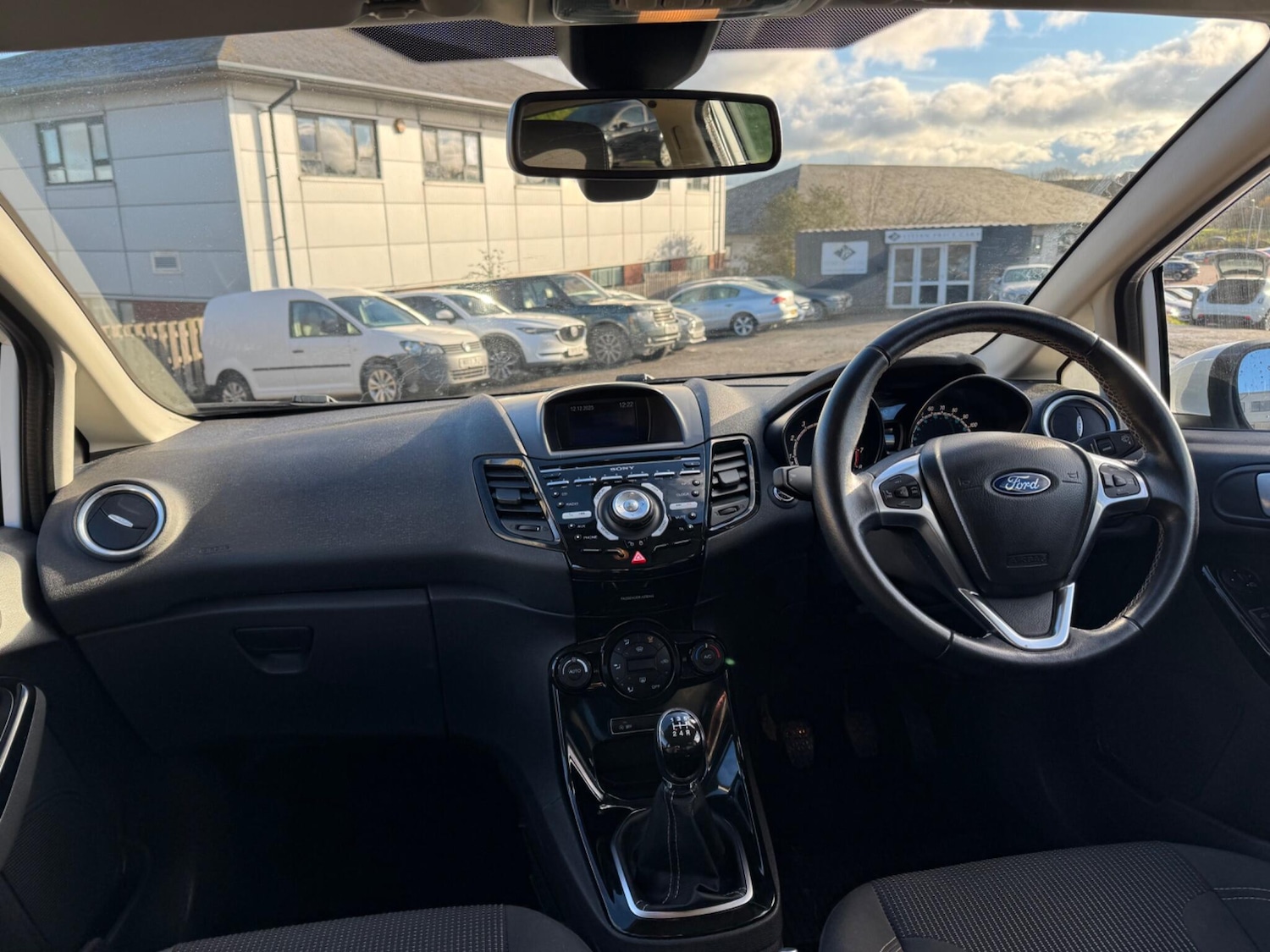 Used Ford Fiesta 2015 for sale - 76926199: Photo 11