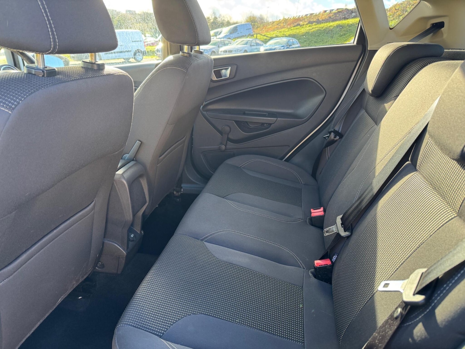 Used Ford Fiesta 2015 for sale - 76926199: Photo 12