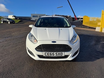 Used Ford Fiesta 2015 for sale - 76926199: Photo