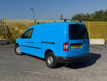 Used Volkswagen Caddy 2015 for sale - 79181621: Photo