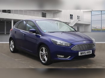 2015 (15) - 1.0T EcoBoost Titanium Euro 6 (s/s) 5dr