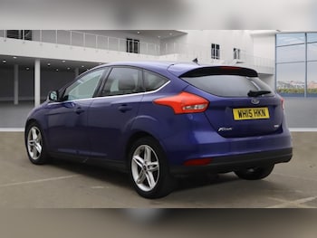 Used Ford Focus 2015 for sale - 76326381: Photo 2