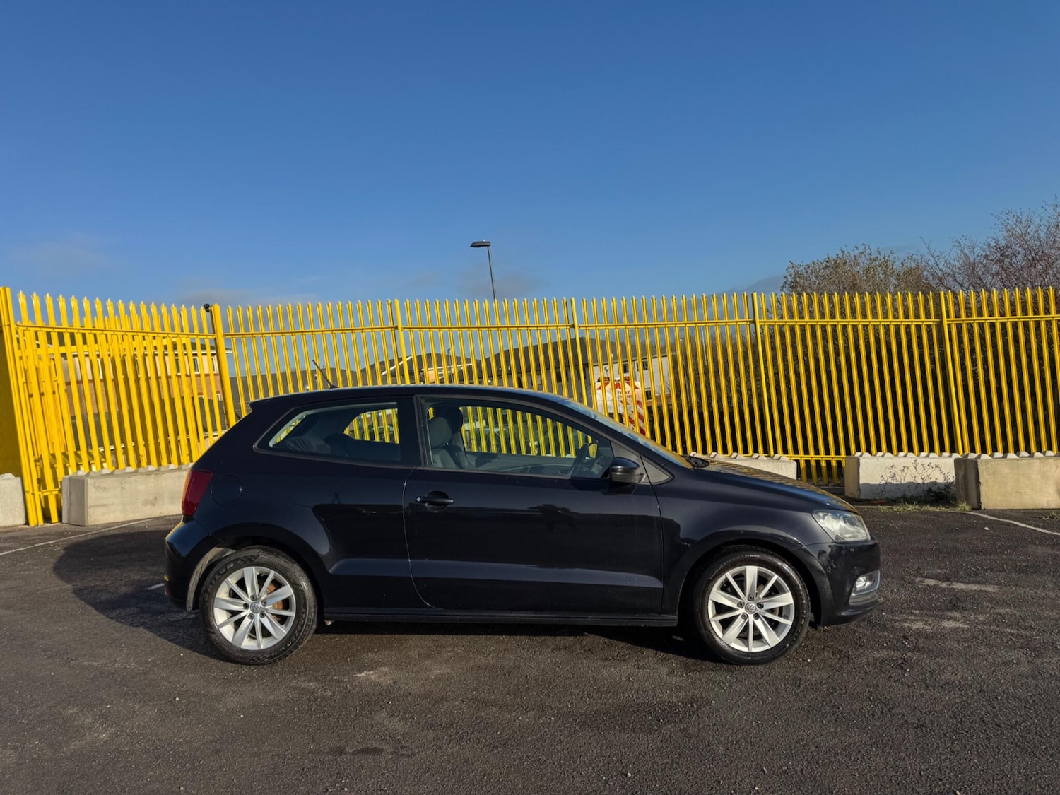 Used Volkswagen Polo 2015 for sale - 76701458: Photo 5