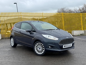 Used Ford Fiesta 2015 for sale - 79465018: Photo