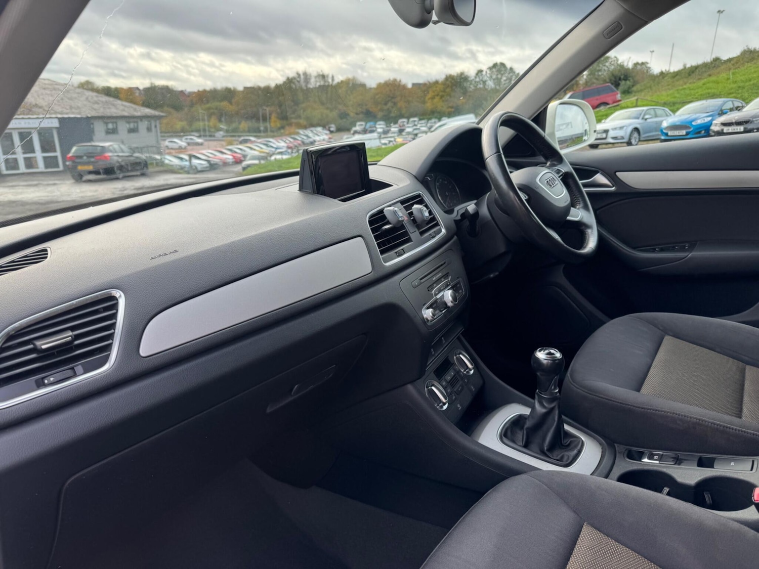 Used Audi Q3 for sale - 76995231: Photo 11