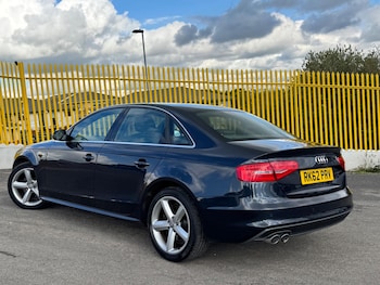 Used Audi A4 2012 for sale - 76200126: Photo 2