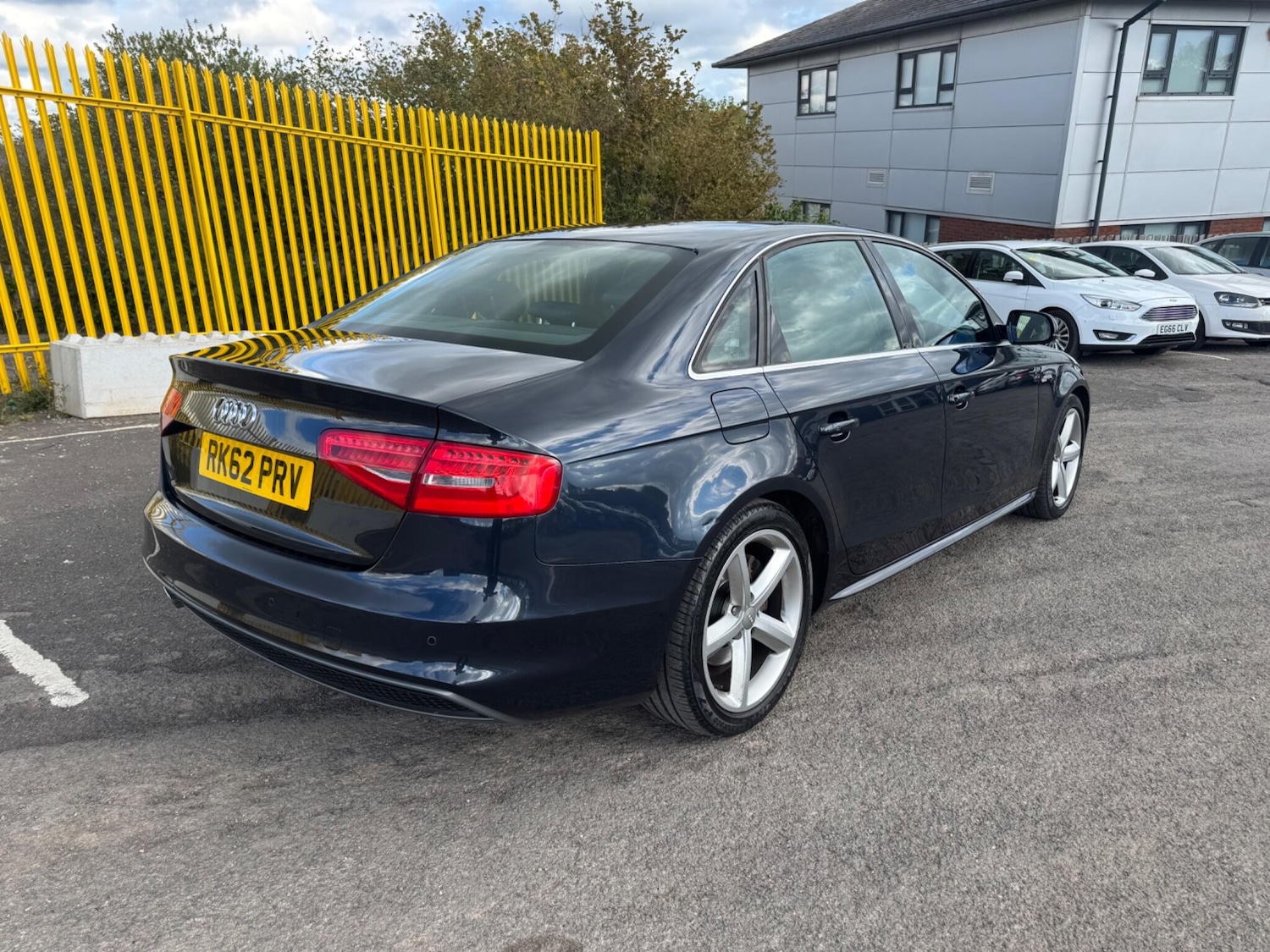 Used Audi A4 2012 for sale - 76200126: Photo 6