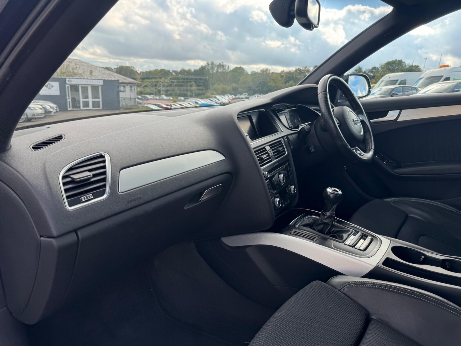 Used Audi A4 2012 for sale - 76200126: Photo 9