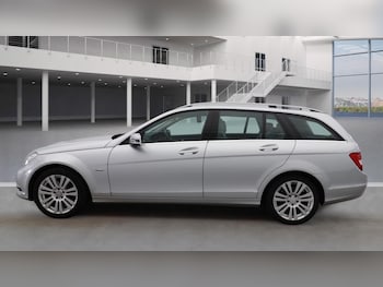 Used Mercedes-Benz C Class 2011 for sale - 76200870: Photo