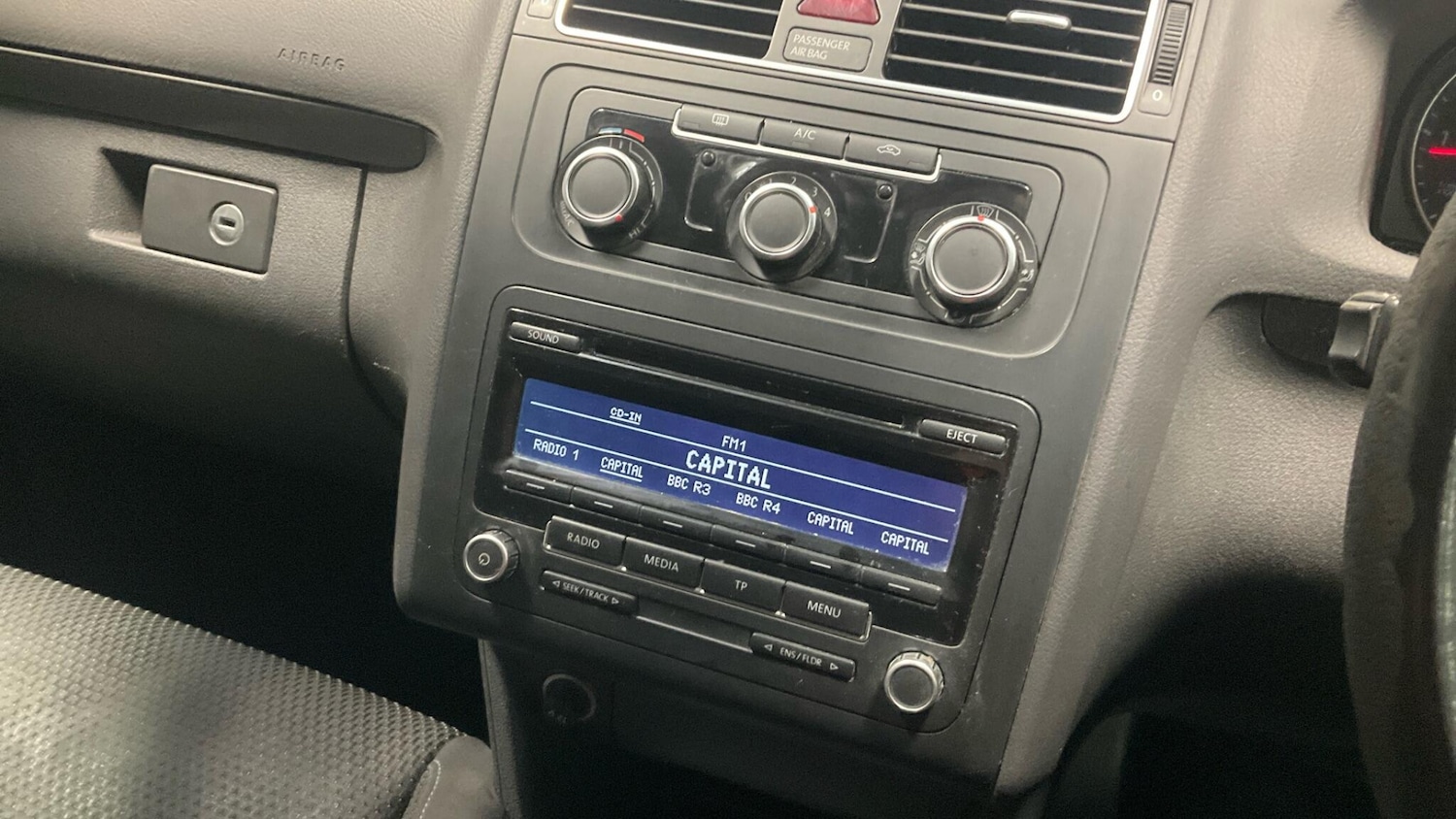 Used Volkswagen Touran 2014 for sale - 77097839: Photo 6