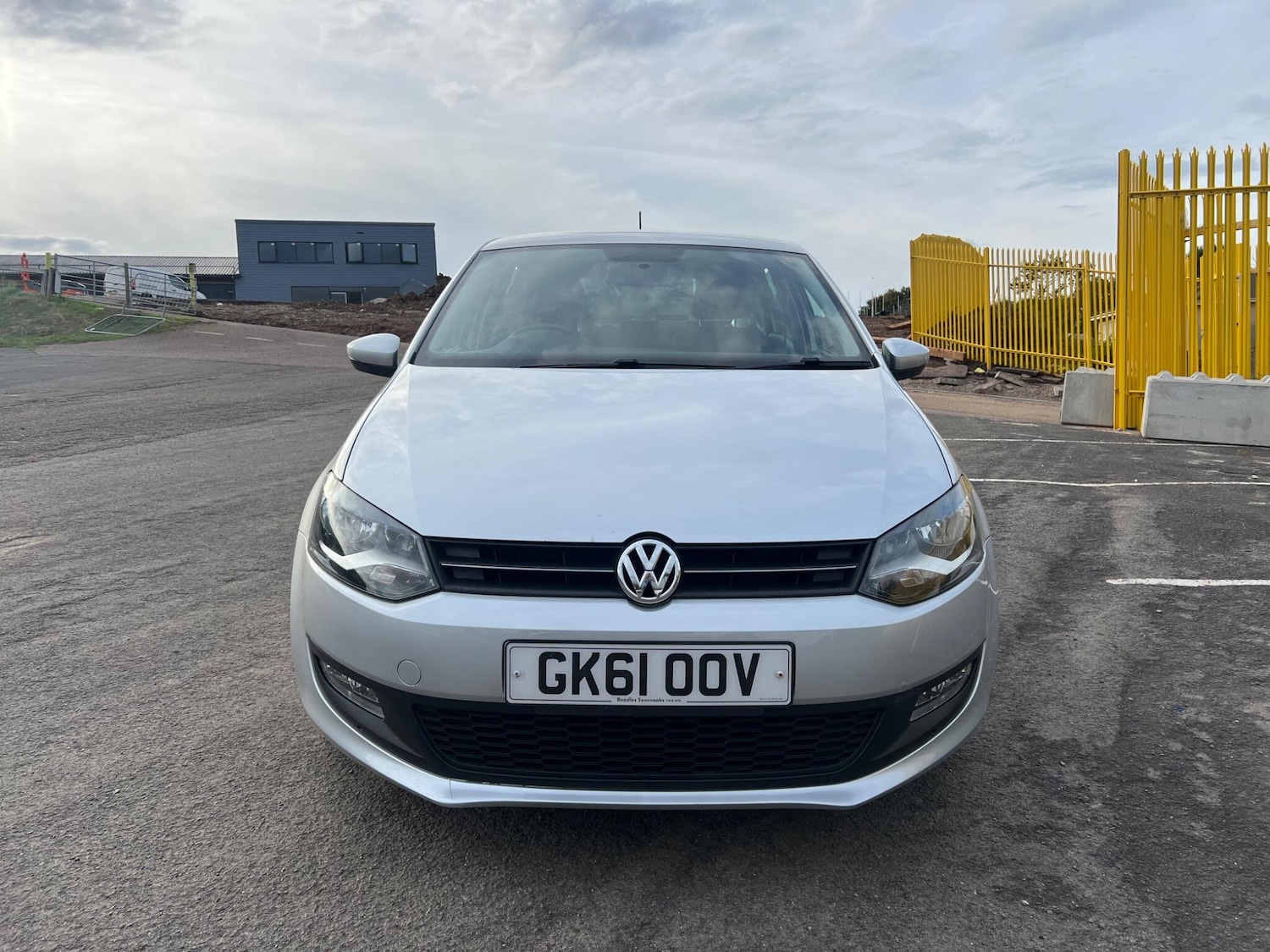 Used Volkswagen Polo 2011 for sale - 76527938: Photo 3