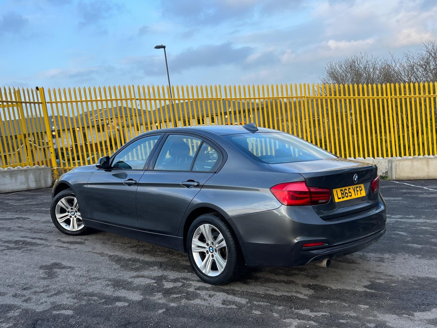 Used BMW 3 Series 2016 for sale - 78086329: Photo 2