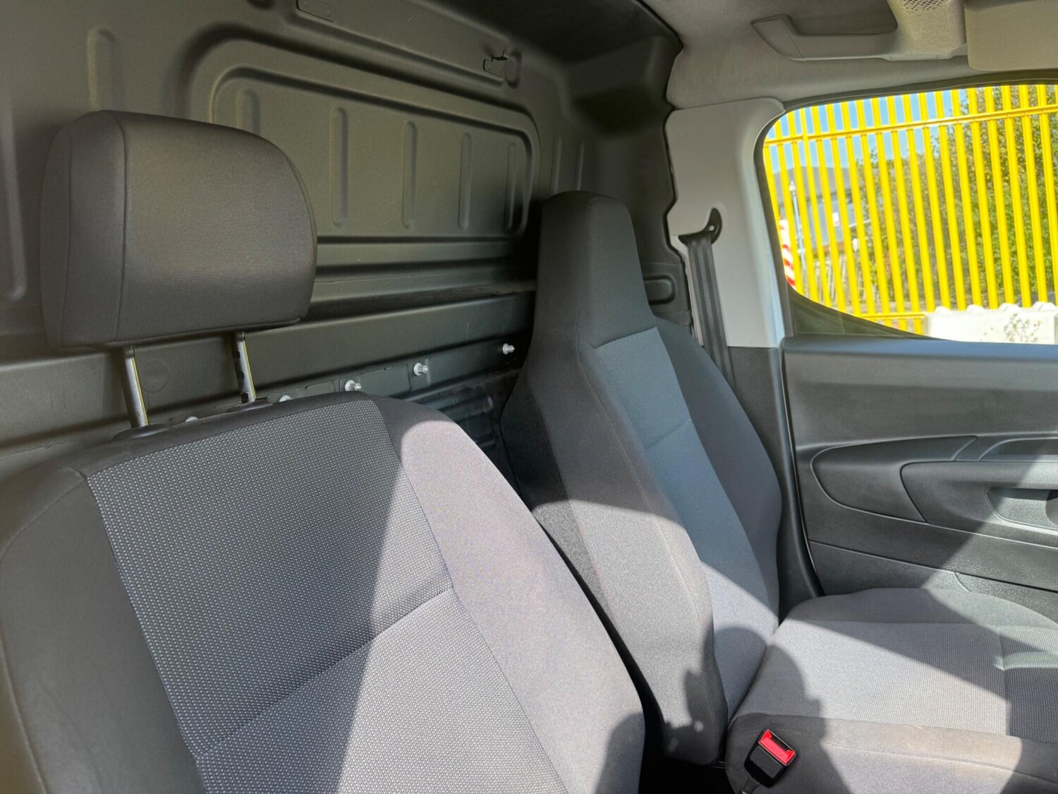 Used Citroen Berlingo 2021 for sale - 76993340: Photo 11