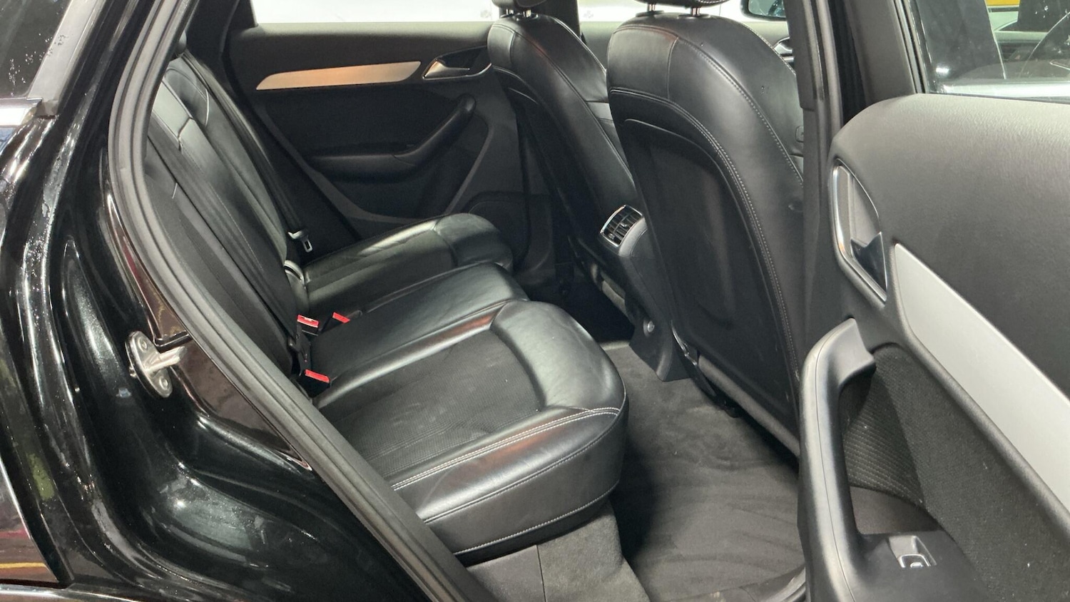 Used Audi Q3 2015 for sale - 77253764: Photo 4