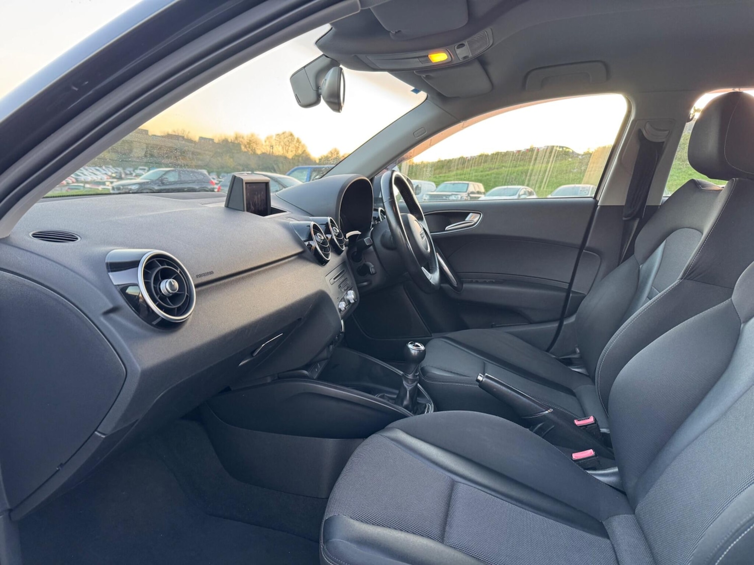 Used Audi A1 2012 for sale - 76607560: Photo 8