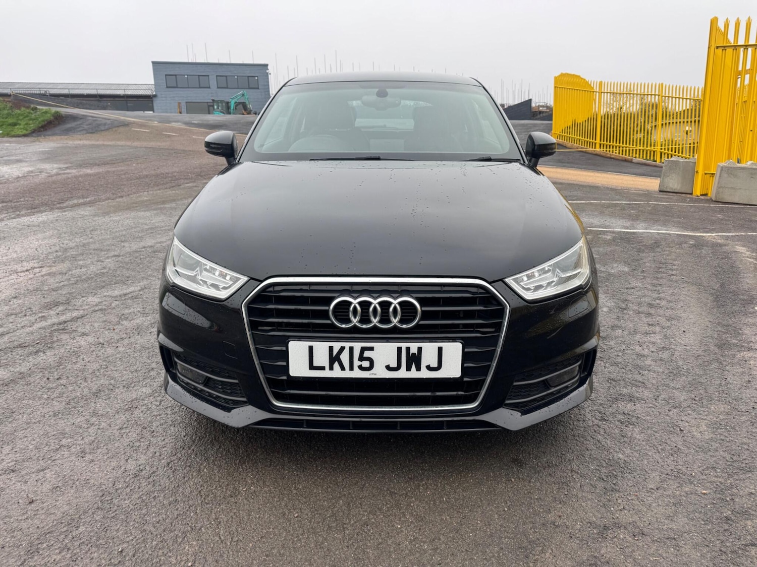 Used Audi A1 2015 for sale - 76199696: Photo 3