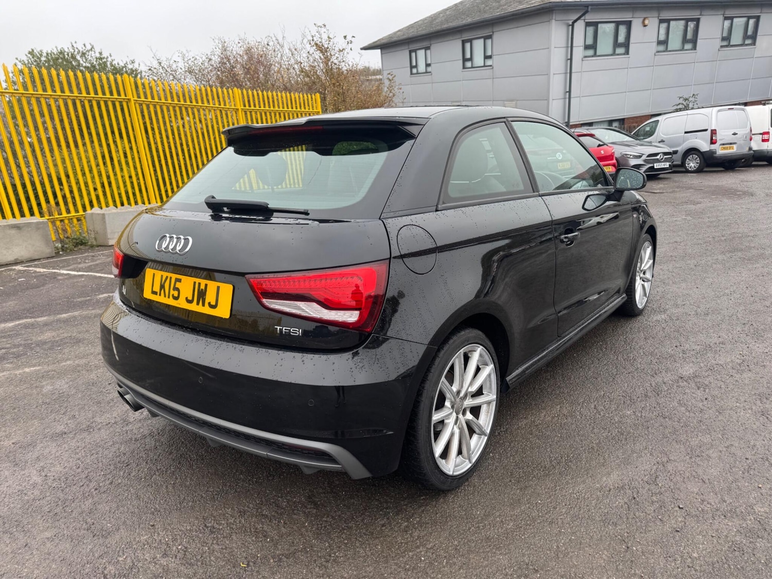 Used Audi A1 2015 for sale - 76199696: Photo 6