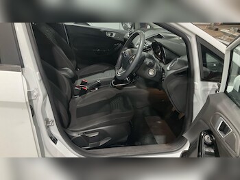 Used Ford Fiesta 2014 for sale - 77784387: Photo