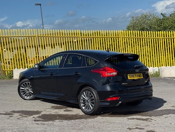 Used Ford Focus 2018 for sale - 78880012: Photo