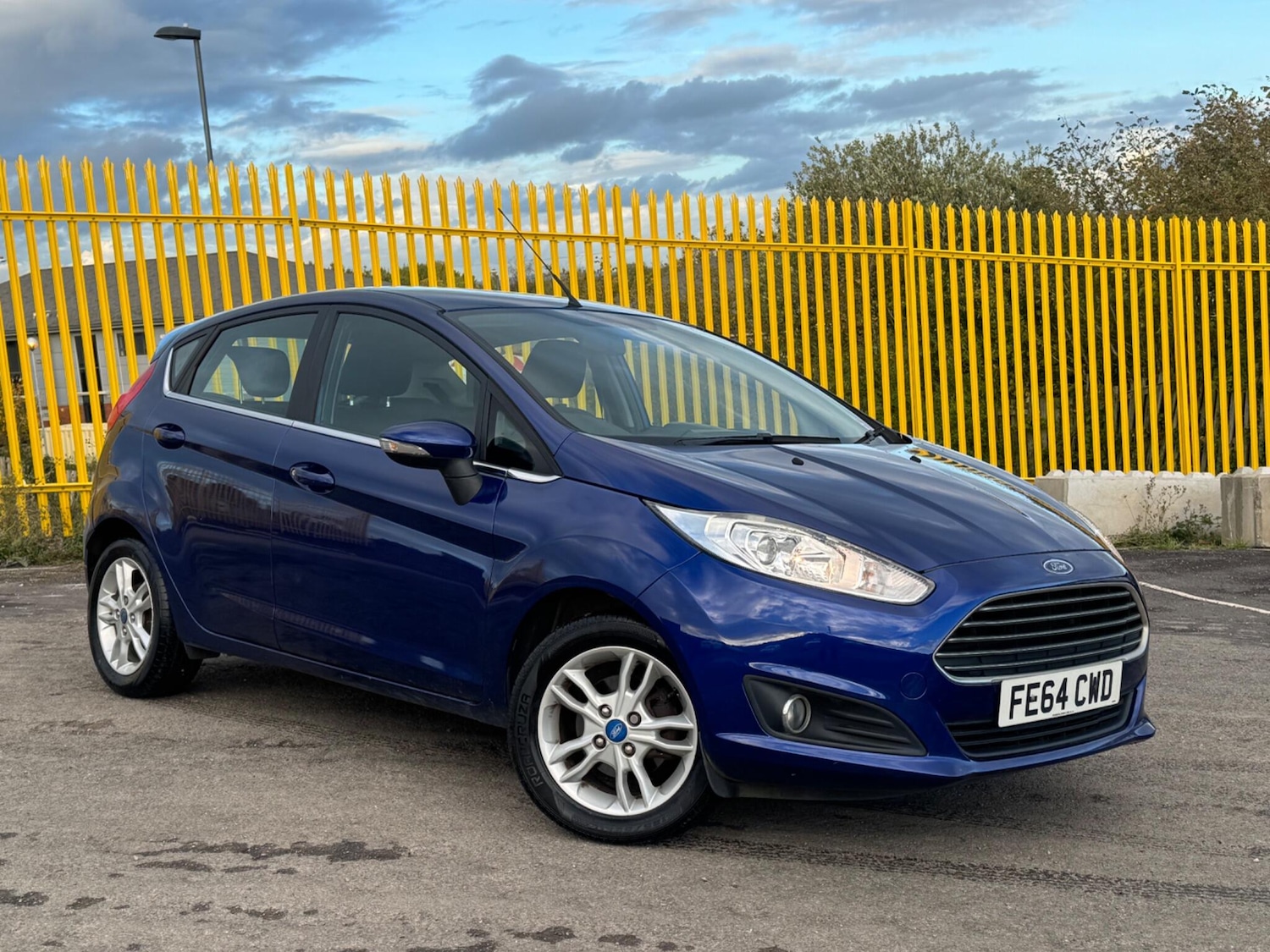 Used Ford Fiesta 2015 for sale - 76179565: Photo 1