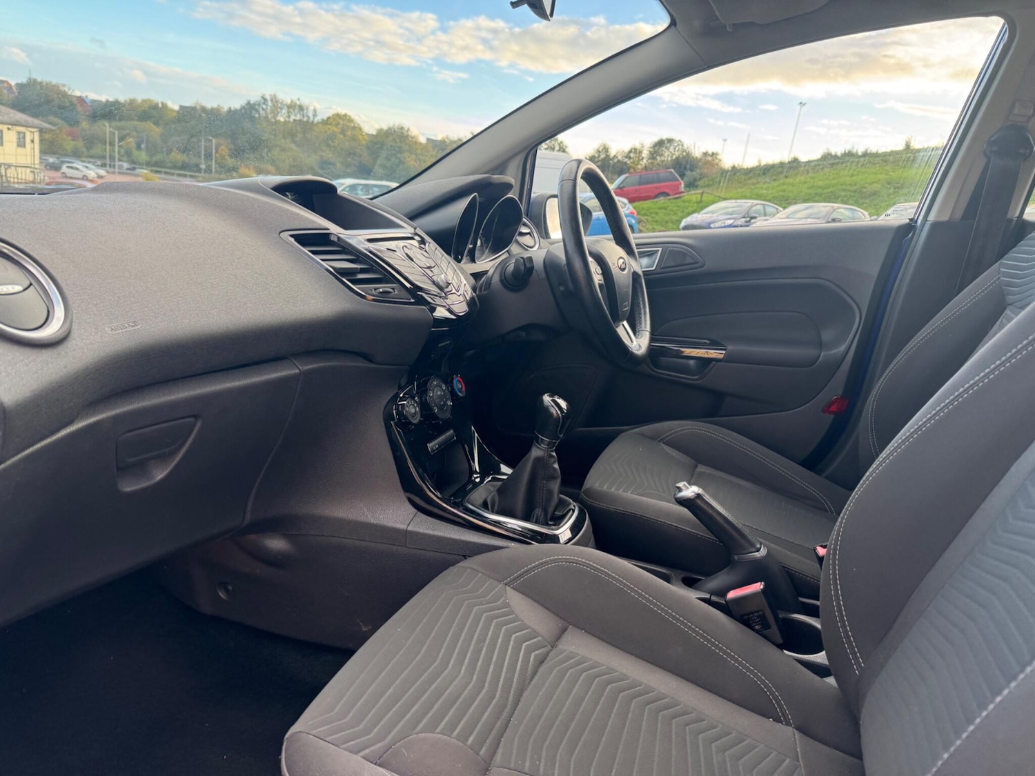 Used Ford Fiesta 2015 for sale - 76179565: Photo 10