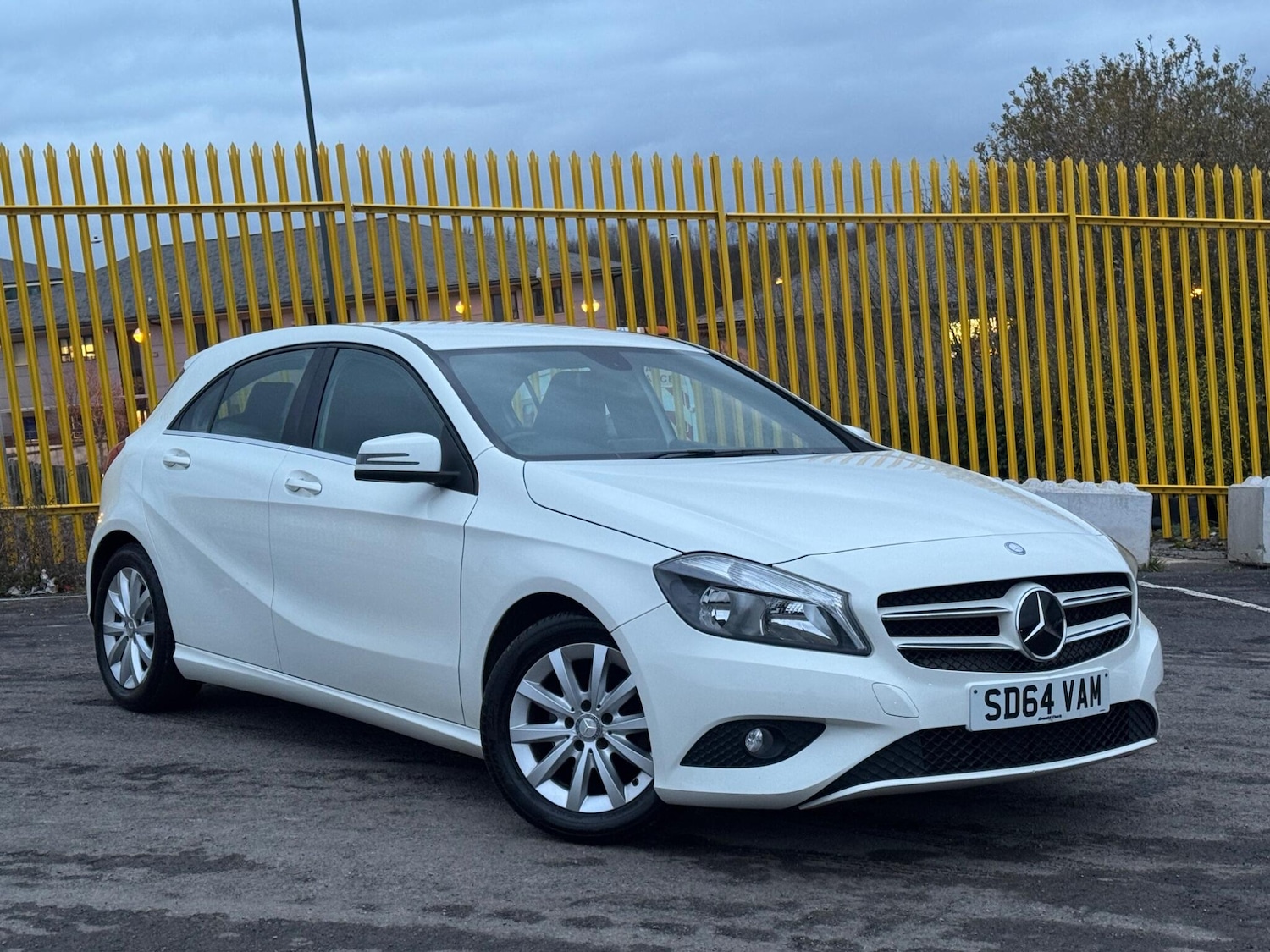 Used Mercedes-Benz A-Class 2014 for sale - 76839787: Photo 1