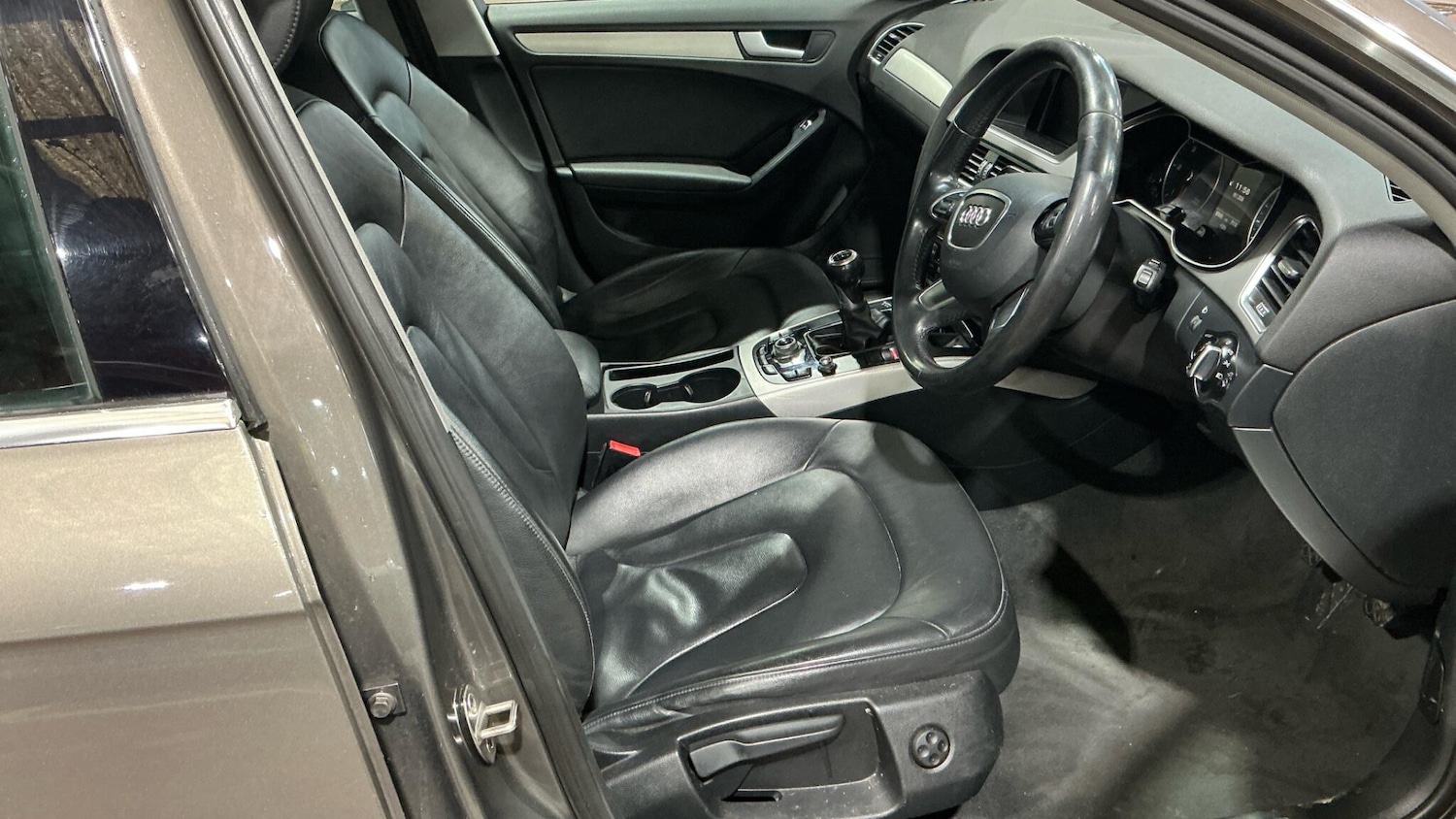 Used Audi A4 2015 for sale - 77320298: Photo 4