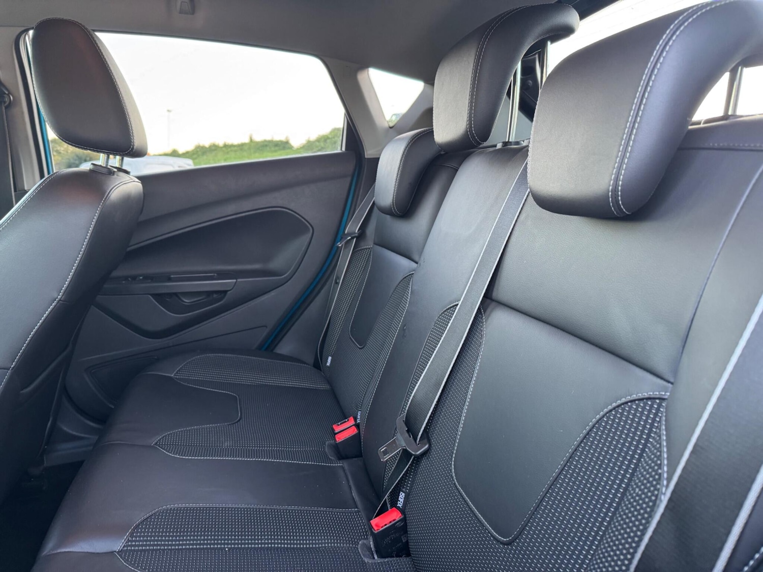 Used Ford Fiesta 2013 for sale - 75551869: Photo 10