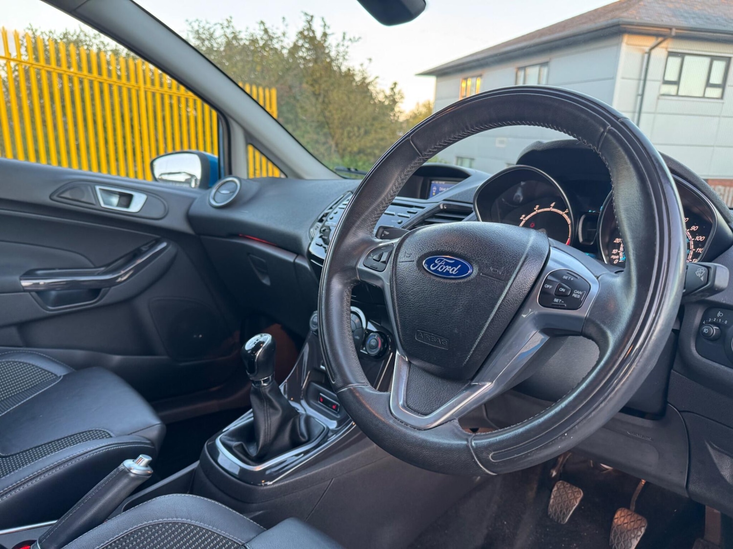 Used Ford Fiesta 2013 for sale - 75551869: Photo 14