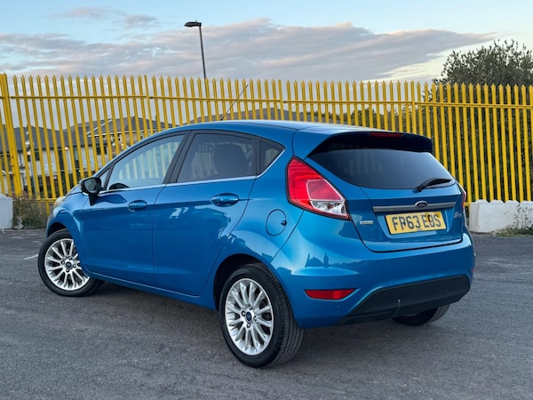 Used Ford Fiesta 2013 for sale - 75551869: Photo 2