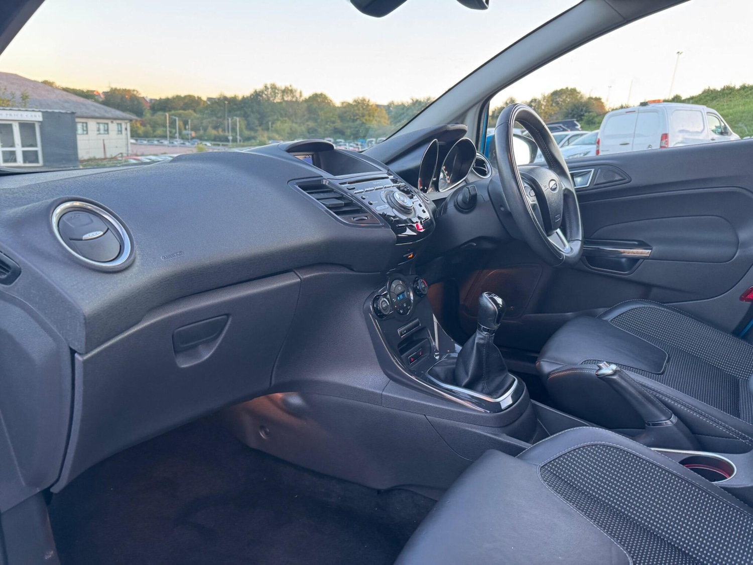 Used Ford Fiesta 2013 for sale - 75551869: Photo 8