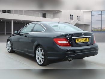 Used Mercedes-Benz C Class 2012 for sale - 76398364: Photo