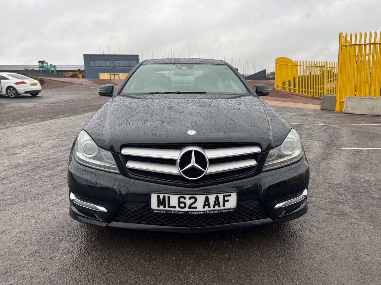 Used Mercedes-Benz C Class 2012 for sale - 76398364: Photo 3