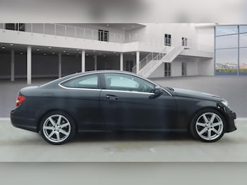 Used Mercedes-Benz C Class 2012 for sale - 76398364: Photo