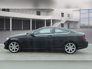 Used Mercedes-Benz C Class 2012 for sale - 76398364: Photo