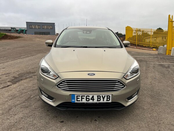 Used Ford Focus 2014 for sale - 76247810: Photo 3