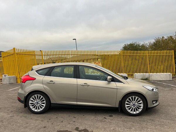 Used Ford Focus 2014 for sale - 76247810: Photo 5