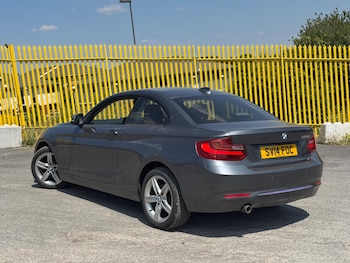 Used BMW 2 Series 2014 for sale - 78880009: Photo
