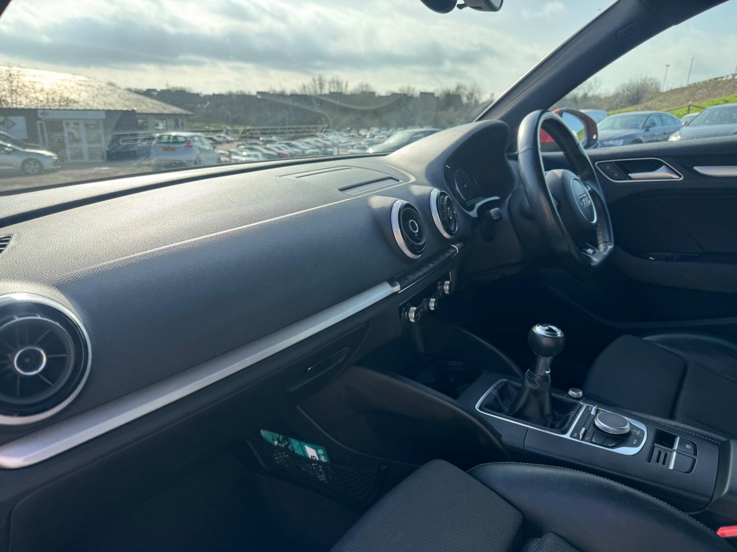 Used Audi A3 2015 for sale - 77550143: Photo 9