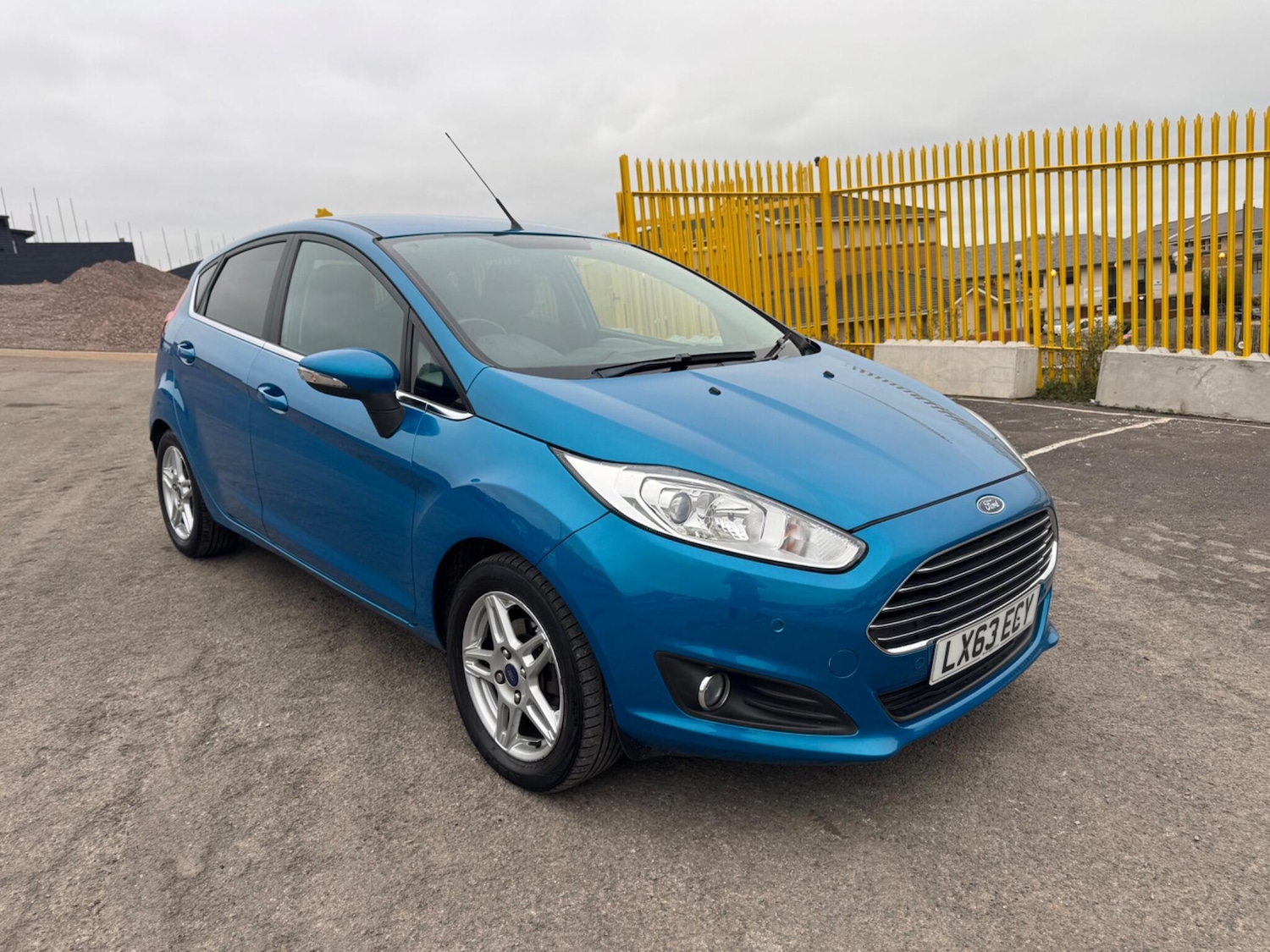 Used Ford Fiesta 2013 for sale - 76012189: Photo 5