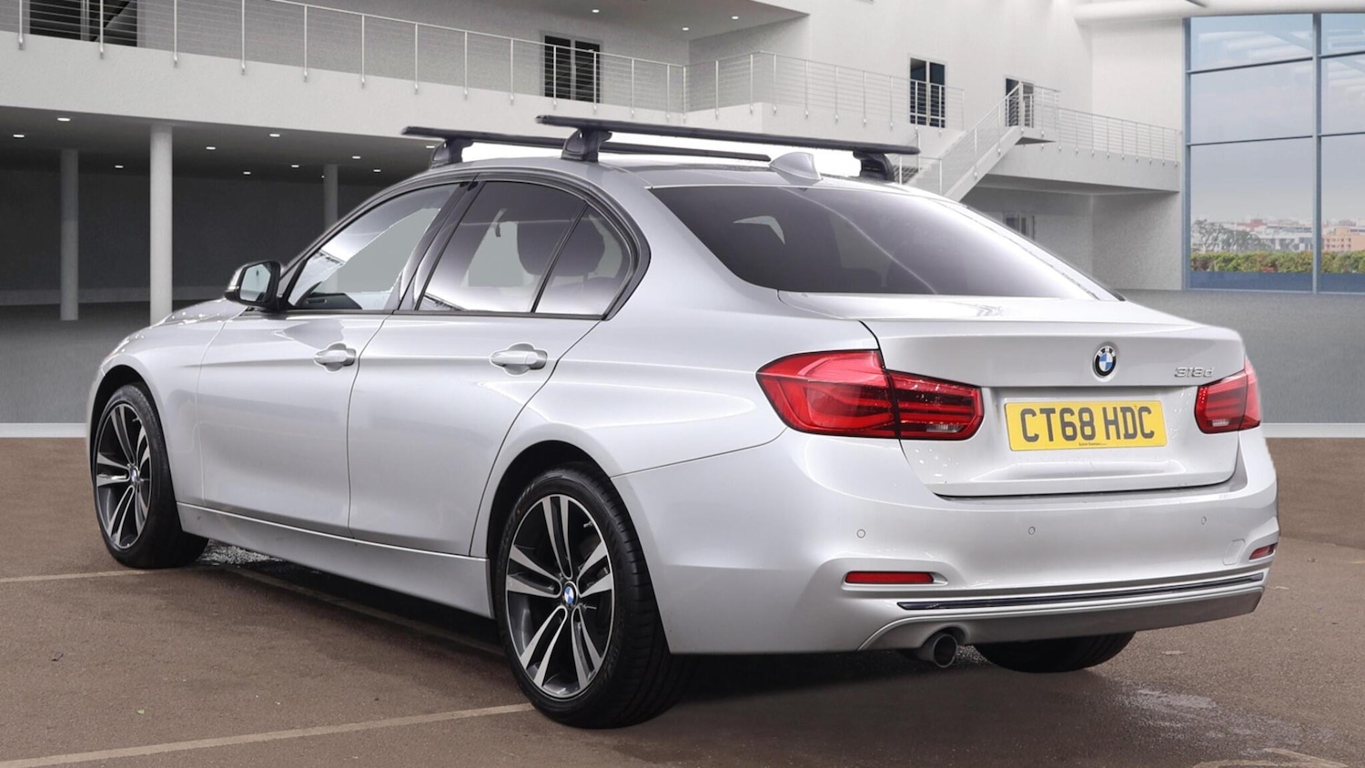 Used BMW 3 Series 2018 for sale - 77510759: Photo 2