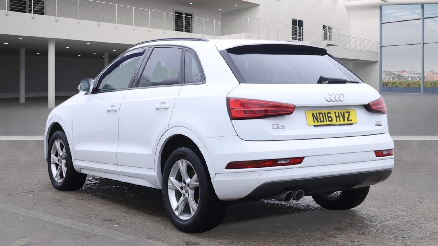 Used Audi Q3 2016 for sale - 76976163: Photo 2