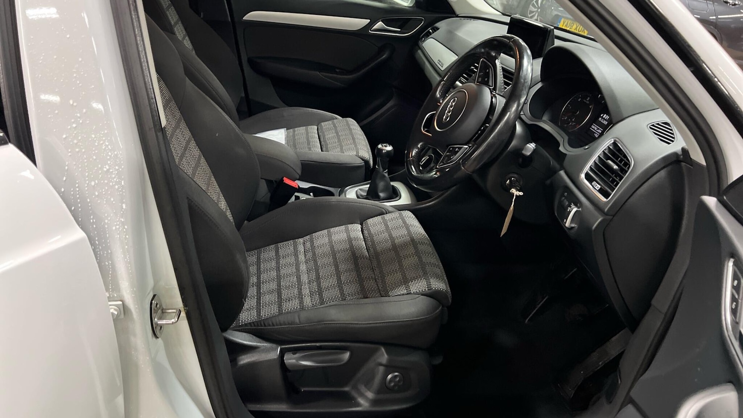 Used Audi Q3 2016 for sale - 76976163: Photo 4