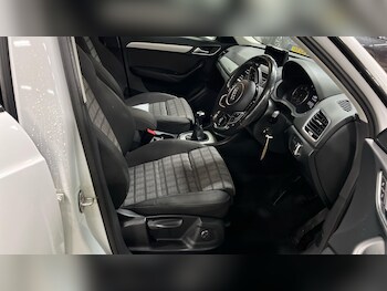 Used Audi Q3 2016 for sale - 76976163: Photo